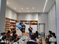 炒黄金mt4交易平台王程东老师也耐心的为
