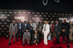 <b>为全球客户打造更加卓越与安全的交易体验新浪</b>