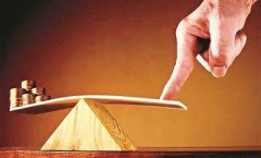 <b>有些银行的卖出价格只有一个（即部分钞卖价、</b>